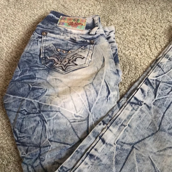 Bleached Faded Jeans - Picture 2 of 6